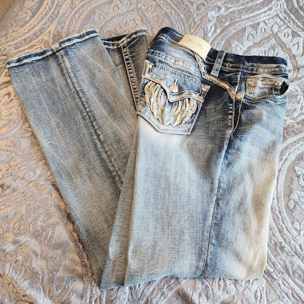 Miss Me Light Blue Curvy Boot Cut Jeans with Embroidered Pocket 29 x 32
